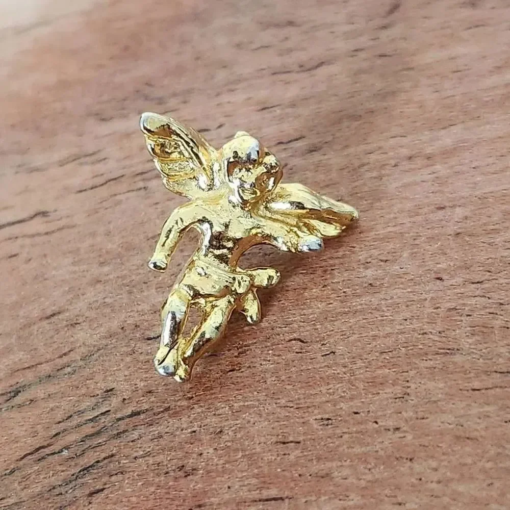 Vintage golden cherub happy angel baby pin metal 90s religious heaven wings